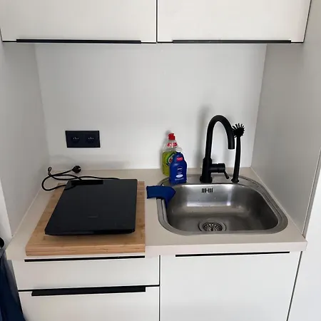 Laurent Apartment *